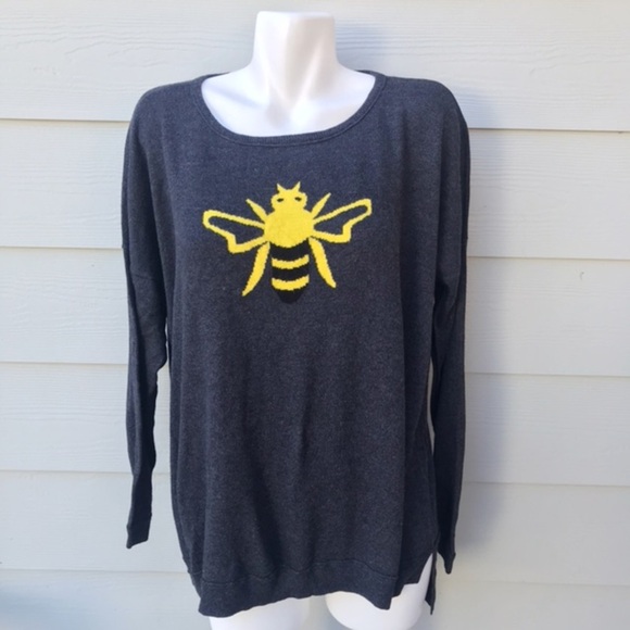 Vertical Design Gray Bee Crewneck Sweater - Picture 2 of 7